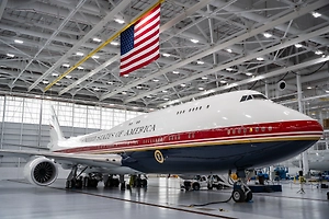 Подаренный Трампу «летающий дворец» из Катара ввели в строй ВВС США