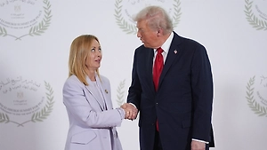 «Не твоё дело»: Мелони нахамила Трампу, обвинившему её в желании попиариться за его счёт