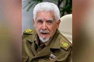 На Кубе объявлен траур в связи со смертью соратника Кастро Вальдеса Менендеса