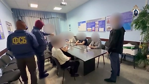 В Саратове возбудили дела против сотрудников Ростехнадзора, бравших взятки