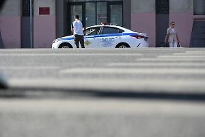 Три человека пострадали в ДТП на МКАД, движение парализовано