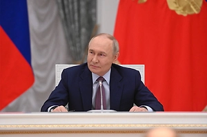 «Дед Зеленского в гробу перевернулся»: Путин заявил, что на Украине «стыдливо не замечают» тему нацизма