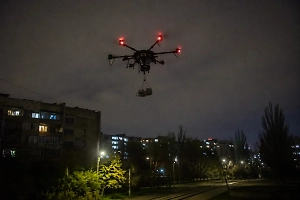 Украинские дроны «Баба-яга» сбрасывают в ДНР замаскированные под сухпайки мины