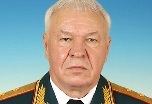 И Гитлер говорил о мире всегда до того, как начал говорить о мировом господстве и о том, что немцы — это сверхраса, которая должна быть господами над остальными людьми. До этого он тоже о мире всегда заявлял и подписал договор о ненападении с Советским Союзом. Все агрессоры всегда говорят о мире.