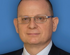 Это прямое продолжение той агрессивной антироссийской политики, которую сегодня проводит европейское руководство. Сомнений здесь быть не может. Как к этому относиться? Наш президент уже не раз подробно говорил об этом: мы должны всемерно обеспечивать свои законные интересы, в том числе через продолжение специальной военной операции. Собственно, так мы и делаем. Поэтому очередная инициатива Европы для нас не стала неожиданностью.