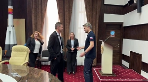 Баканов поблагодарил главу NASA за приезд на Байконур перед стартом «Союза»
