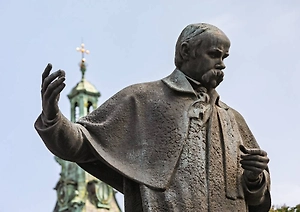 Тарас Шевченко и Леся Украинка не попадут в нацпантеон Зеленского, в отличие от нацистов