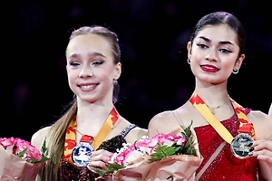 Лёд тронулся: ISU выдал нейтральный статус пятерым российским фигуристам