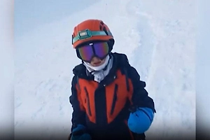 11-летний альпинист погиб при спуске с Эльбруса с отцом из-за обрыва троса