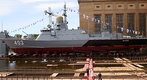 «Шторм» сошёл на воду: на Дальнем Востоке достраивают новый ракетный корабль