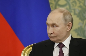 Путин прибыл в Национальный центр «Россия» на форум ОНФ «Всё для Победы»