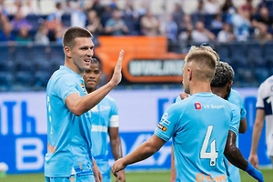 «Зенит» разгромил «Акрон» со счётом 5:0, дубль оформил Соболев