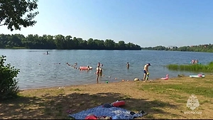 Парень утонул в озере Ольховое при попытке доплыть до берега с надувного матраса