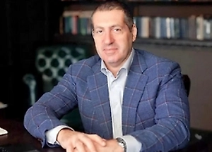 Вопрос о возможности поступления зависит от выбранной специальности и тяжести заболевания, и в каждом случае действуют разные правила. Существует три основных сценария развития событий для абитуриента.
