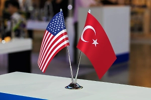 Турция продолжает контакты с США по урегулированию конфликта на Украине
