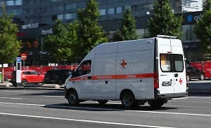 Дрон ВСУ попал в жилой дом в Курске и застрял в квартире, пострадавших нет