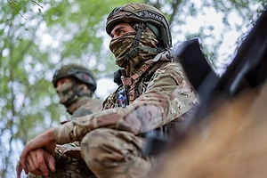 Армия России может создать зону безопасности под Черниговом, заявил военэксперт