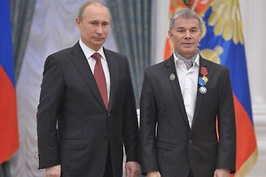Путин отметил гражданскую позицию и творчество Газманова в поздравлении с 75-летием