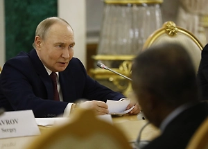 Путин назвал устойчивым состояние ключевых отраслей экономики России