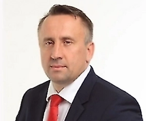 Около 957 года она приняла крещение в Константинополе и стала ревностной христианкой. Как говорится в летописи, «она была предвестницей христианской земле, как денница пред солнцем, как заря пред светом». Святая Ольга не успела обратить в христианство всю Русь — это сделал её внук, святой равноапостольный князь Владимир, которого она воспитала в вере. Но именно она стала той духовной матерью, которая посеяла семена веры на Русской земле.