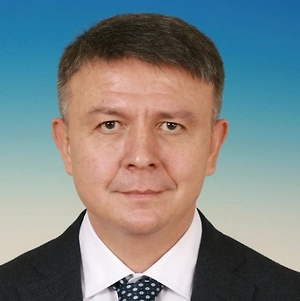 Но, поскольку говорить о чем-то с этими деятелями бесполезно, Россия снова будет действовать без лишних слов. Любая поганая пасть, которая только посмеет выдать угрозы вроде этой, скоро об этом пожалеет. И эти неонацистские прихвостни, вздумавшие, что им позволено решать, кто будет существовать на планете, а кто нет, быстро вспомнят, где их настоящее место.