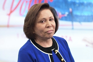 Роднина сообщила, что сама заправляет автомобиль