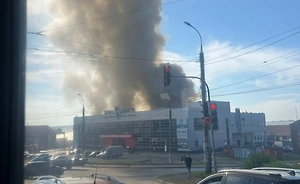 ТЦ в Ижевске горит на площади 1250 «квадратов»