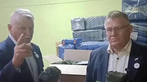 Польский экс-депутат Толвиньский отправил гумпомощь российским военным