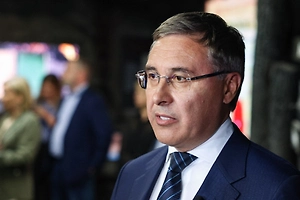 Фальков заявил о роли научных разработок в развитии здорового долголетия