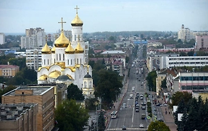 В Брянске после ракетного удара ВСУ повреждены окна школы
