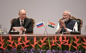 Путин поздравил президента и премьера Индии с Днём независимости
