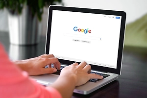 ИИ-режим Google лишил издателей 34% трафика за год