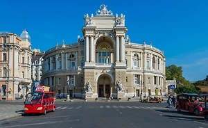 В Одессе почти 3 тысячи жителей остаются без света после атаки 9 августа
