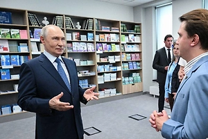 «Мегаприбор» мирового уровня: Путин оценил уникальный научный центр в Новосибирске