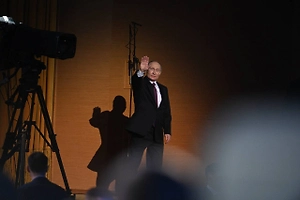 Один из новосибирцев громко крикнул Путину: Вы лучший!
