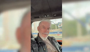 «Песни ушли под воду»: Олег Газманов остался без новых треков из-за потопа в студии

