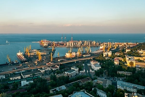 Небензя заявил о поставках западного оружия в порты Украины под видом товаров