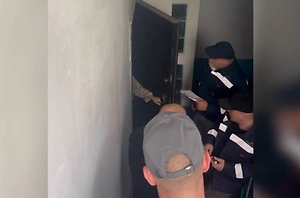 Пытался косить под дурачка: Появилось видео задержания дерзкого агента СБУ, готовившего подрыв офицера в Крыму