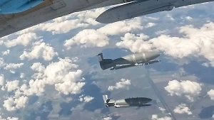 ФАБ-3000 выжгла командный пункт операторов дронов в Херсоне