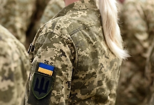 Принуждал оказывать интим: Бежавшая из Запорожья медсестра рассказала о зверствах в ВСУ
