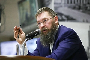 Россиянки отменяют Стерлигова за призыв бить жён розгами и лишать смартфонов