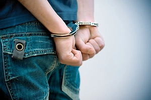 Суд приговорил 18-летнего школьника из Воронежа к 7,5 года колонии за госизмену