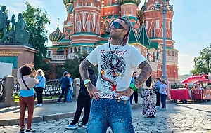 Рэпер Lil Pump посетил Красную площадь и назвал Россию потрясающей