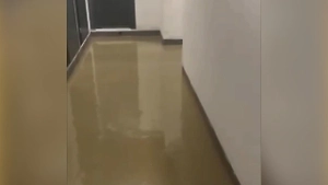 Кладовки-бассейны и водопады: Несколько сотен жильцов затопило в «пиковском» ЖК