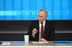 Путин назвал неонацизм в идеологии Украины одной из причин начала СВО
