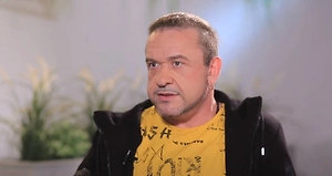 «Лицо отвисло»: Звезда «Кривого зеркала» Морозов раскрыл причину пластики