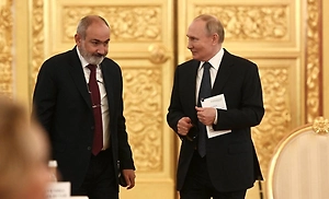 Песков: Путин и Пашинян обсудят двустороннюю повестку на полях саммита ШОС