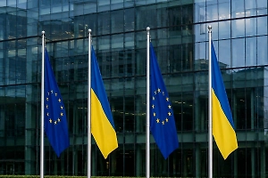 Расходы европейцев на Украину выросли в полтора раза