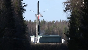 Советник Зеленского вопит о тучах российской баллистики над Украиной, и её будет всё больше