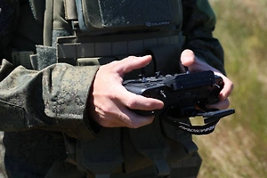 Под Новгород-Северским всё полыхает: Дроны «Варяга» снесли склад топлива и логистический центр ВСУ